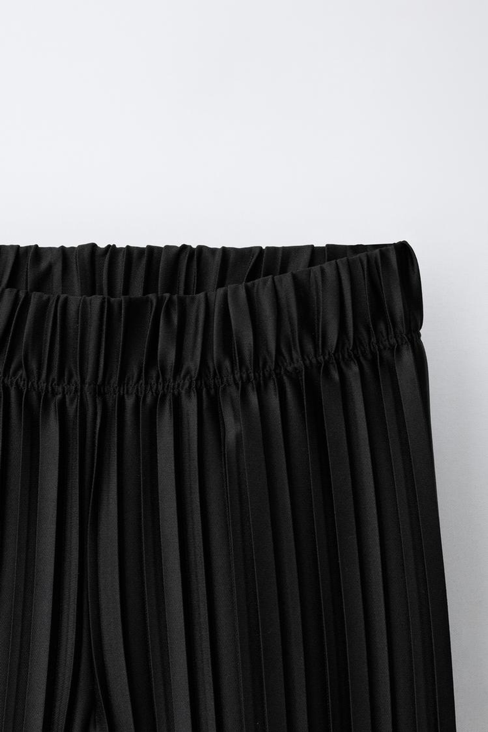 ZARA ПЛИССИРОВАННЫЕ БРЮКИ WIDE LEG, ЧЕРНЫЙ