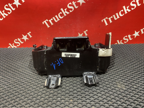 Кронштейн педали рулевой колонки 2023г