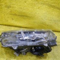 Битая Фара левая Toyota Rav 4 CA40 (2015-2019) LED