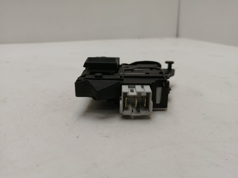 IWSD51051 кт121 Блокировка люка для стиральной машины Indesit 47071697969 б/у