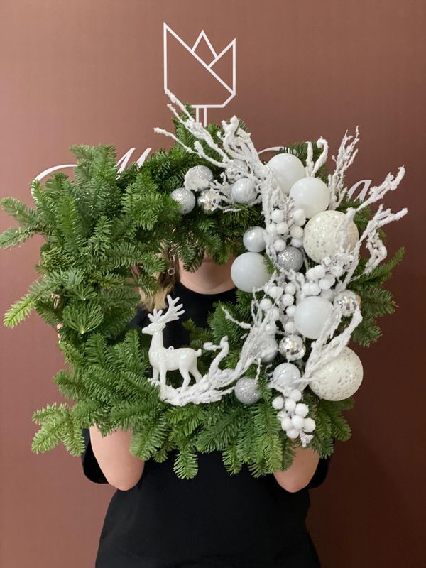 Венок из Нобилиса НГ-73