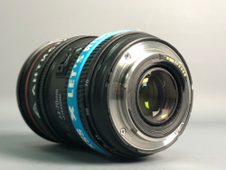 Canon 24-70mm 2.8L II Значительные царапины