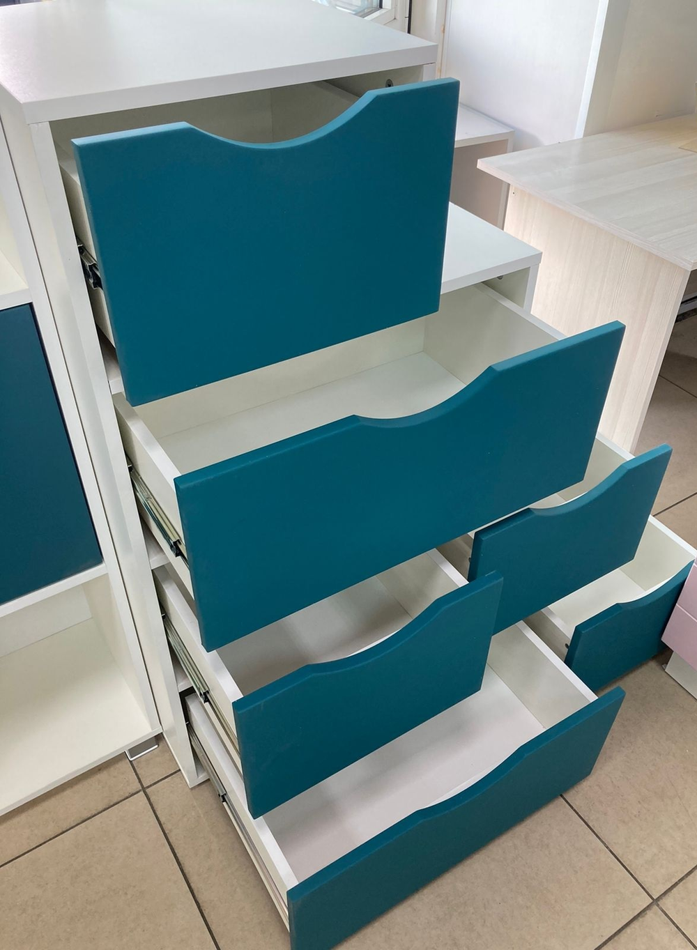 Комод Лесенка МДФ белый/аквамарин