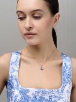 Колье с буквой