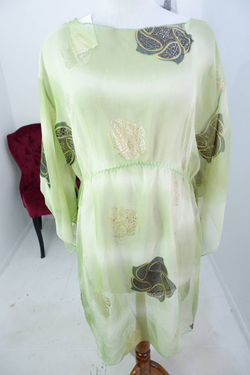 Платье очень красивое, визуально 50 размер