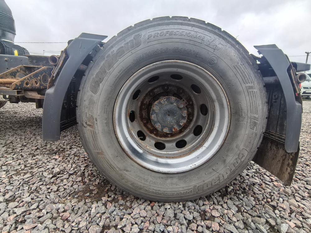 КамАЗ М1840 4x2 Седельный тягач 5490-S5 (Дизельный, 12,0 л, 401 л.с., МТ)