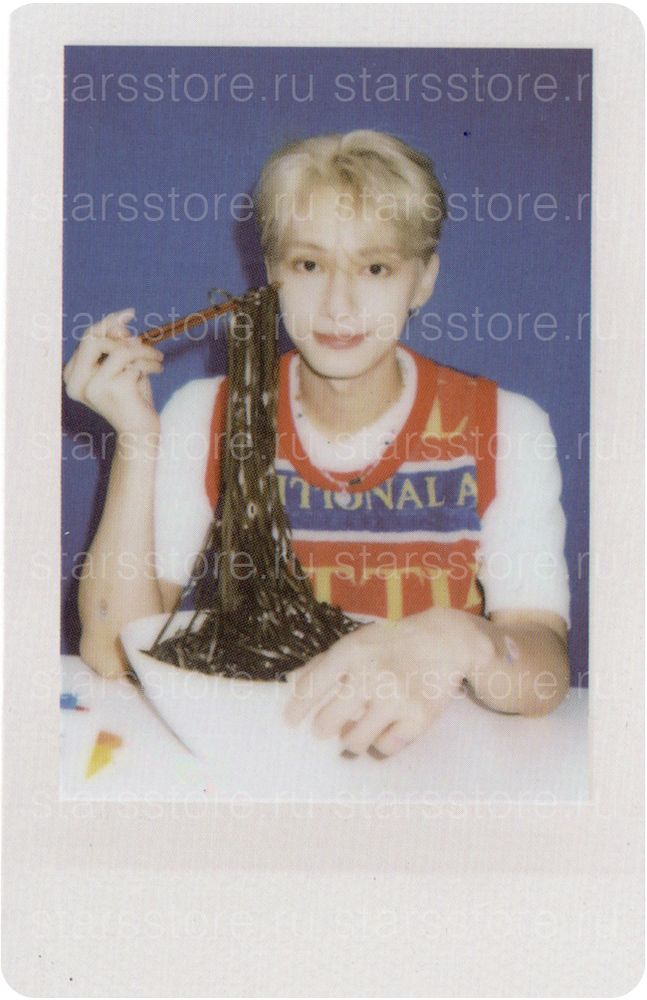Полароид Jun SEVENTEEN - 2022 SVT PHOTOBOOK THE NAME;17 Полароид Jun SEVENTEEN - 2022 SVT PHOTOBOOK THE NAME;17