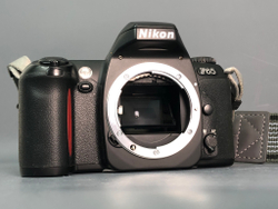 Nikon F65