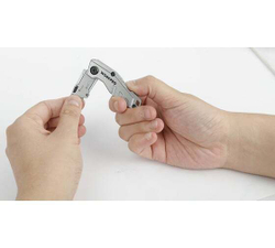 Складной быстросменный нож WORKPRO алюминиевый, трапециевидное лезвие WP211010