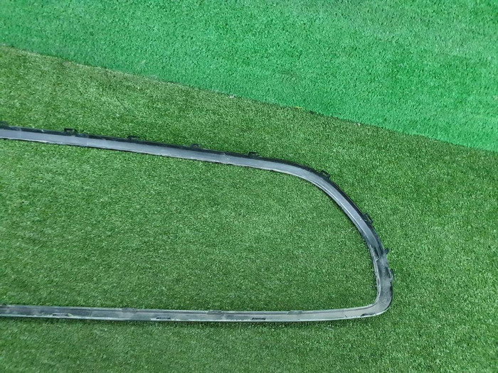 Молдинг решетки радиатора Mini Hatch F56 (2021-н.в.)