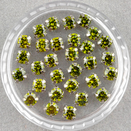 Фианиты шатоны в оправах, хризолитовый/платина