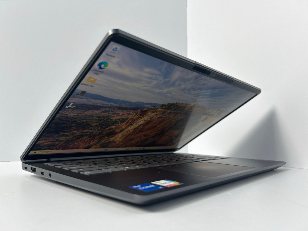 Ноутбук Lenovo IdeaPad 5 Pro 14ITL6 (82L3008PRK) 14"/Intel Core i5-1135G7/RAM 16GB/SSD 512GB/Intel Iris Xe Graphics/2240x1400/IPS/Windows 11/Подсветка кл-ры: НЕТ/Серый. Состояние: B1