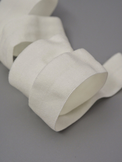 Бейка эластичная шампань матовая ширина 15 мм