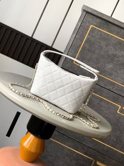 Chanel Bag 21 cm