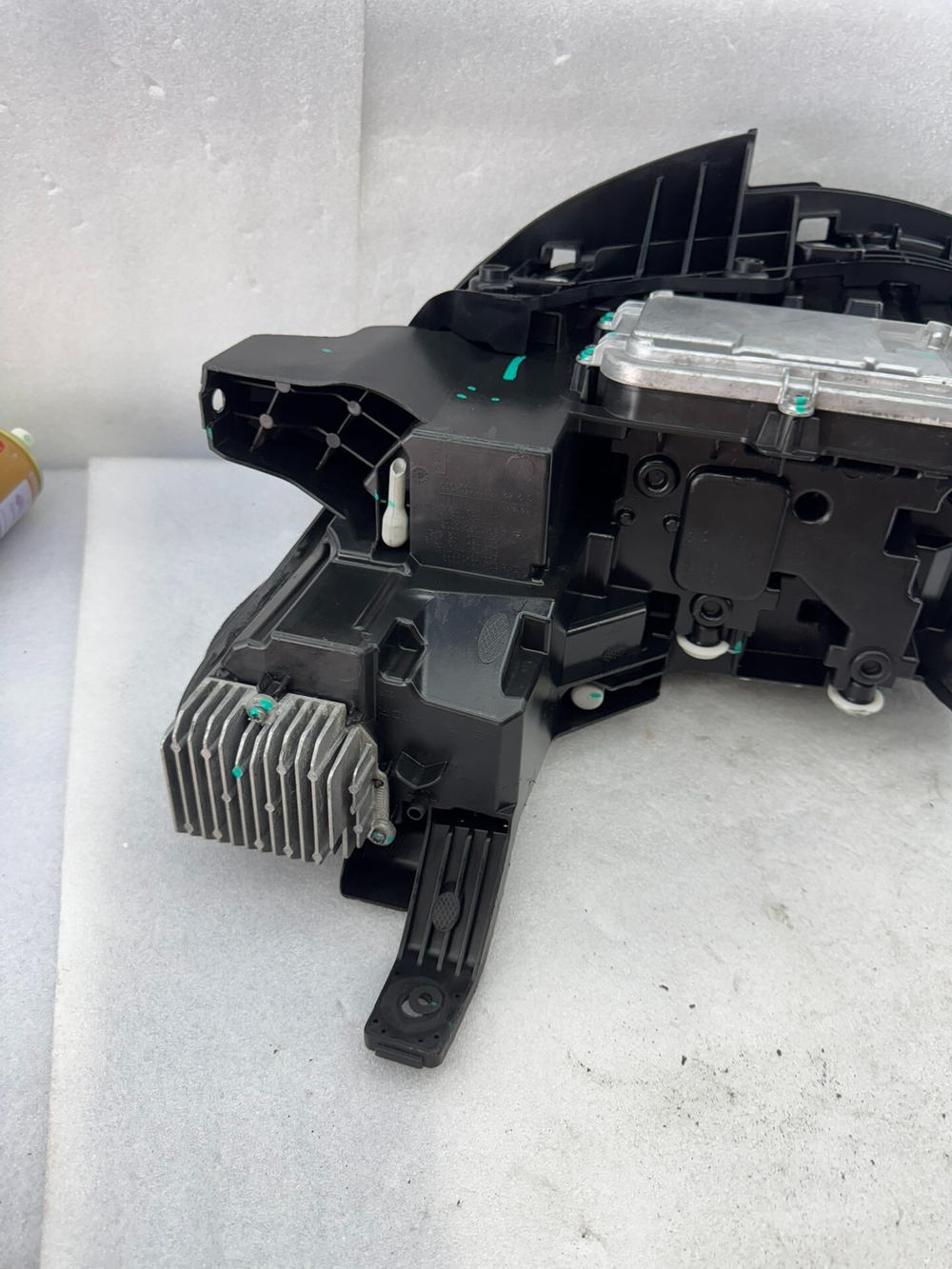 Оригинальная правая фара LED для Leapmotor C11,