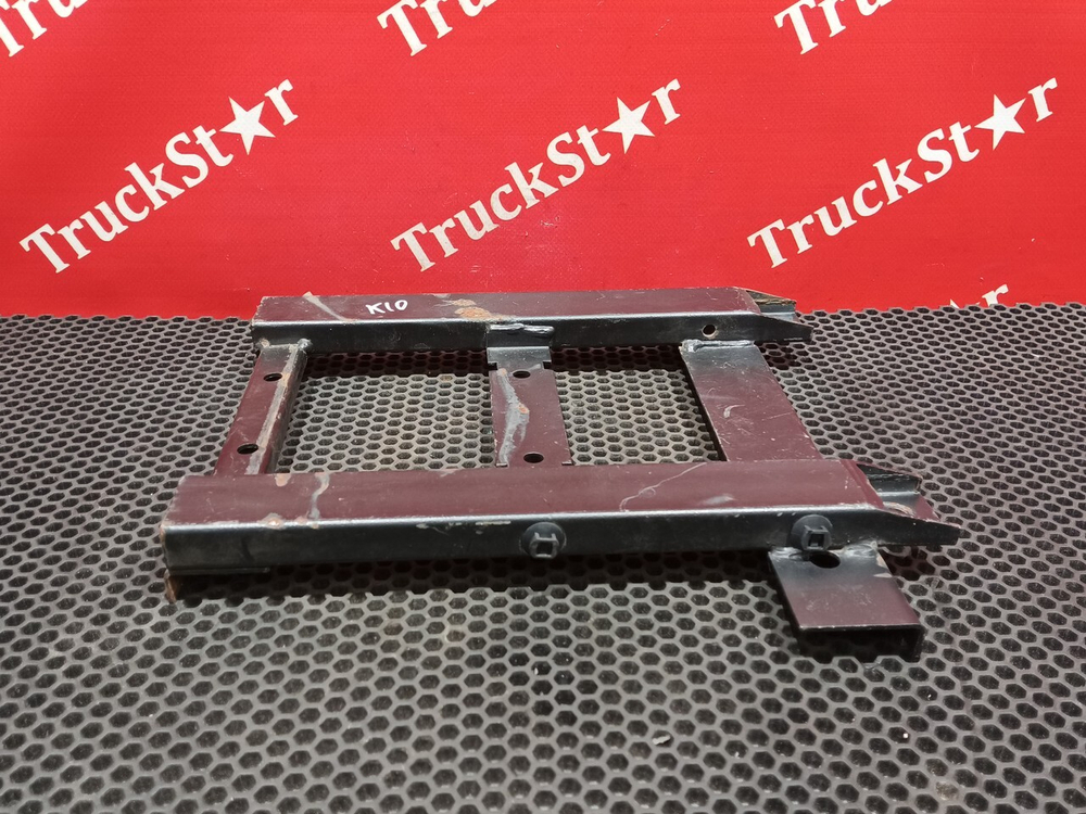 Планка прижимная АКБ 2023г.