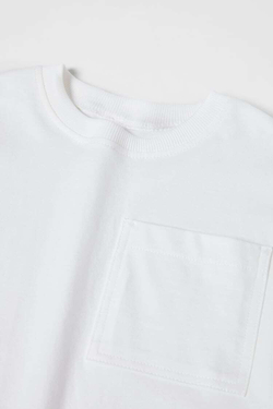 ZARA ФУТБОЛКА С КАРМАНОМ, ЭКРЮ