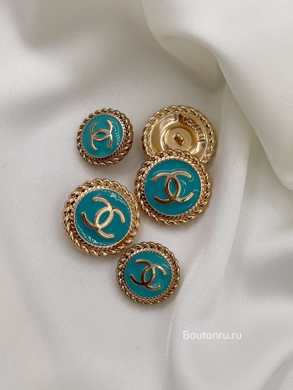 Пуговицы Шан. бирюзовые золото эмаль