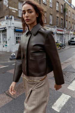 ZARA КОРОТКАЯ КУРТКА ИЗ ИСКУССТВЕННОЙ КОЖИ, БУРГУНДИ