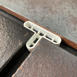 Крестик для швов Т-образный 10 мм