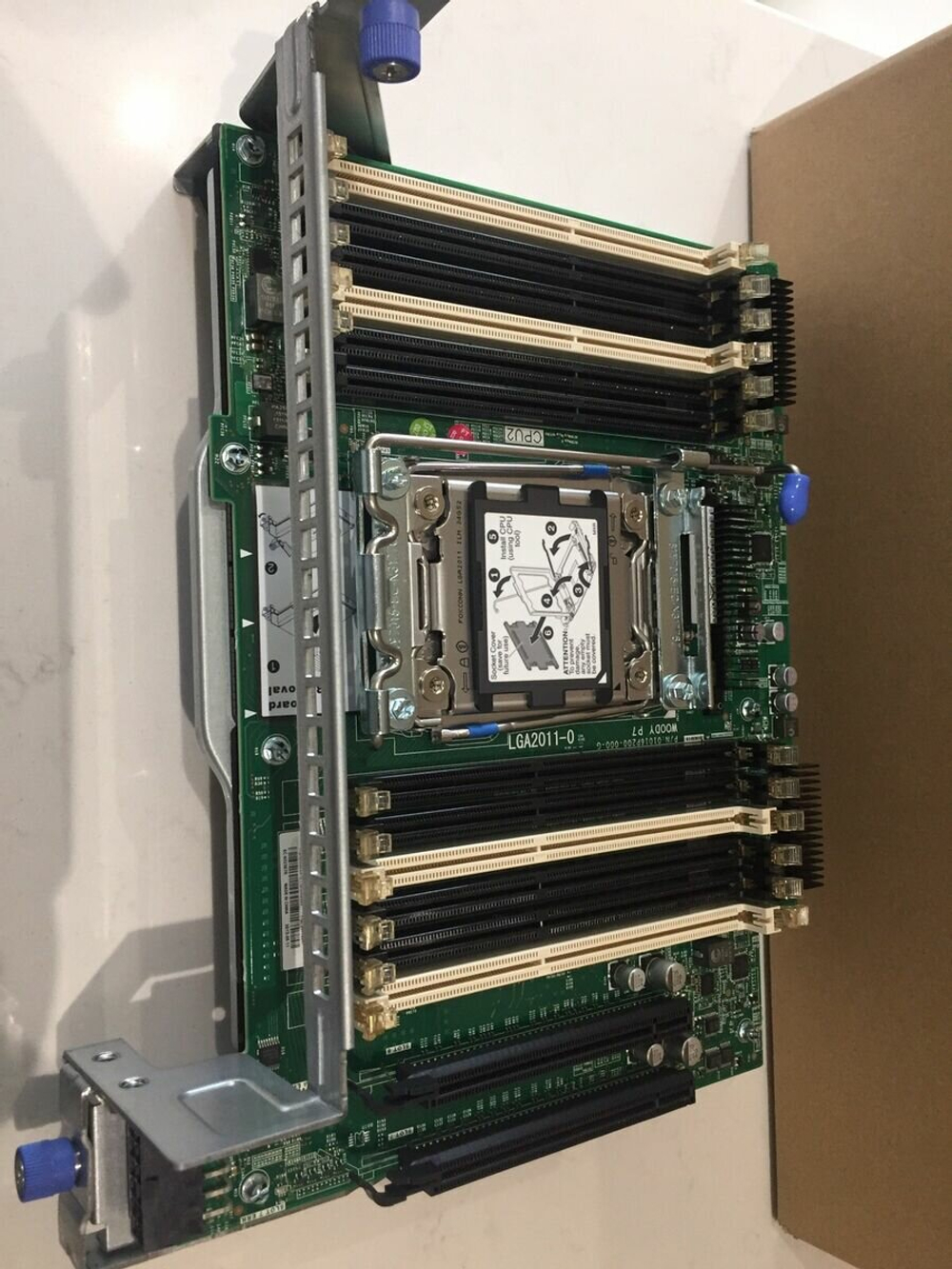 Материнская плата для сервера IBM X3500 M4 00AL017- 00AL045-94Y774