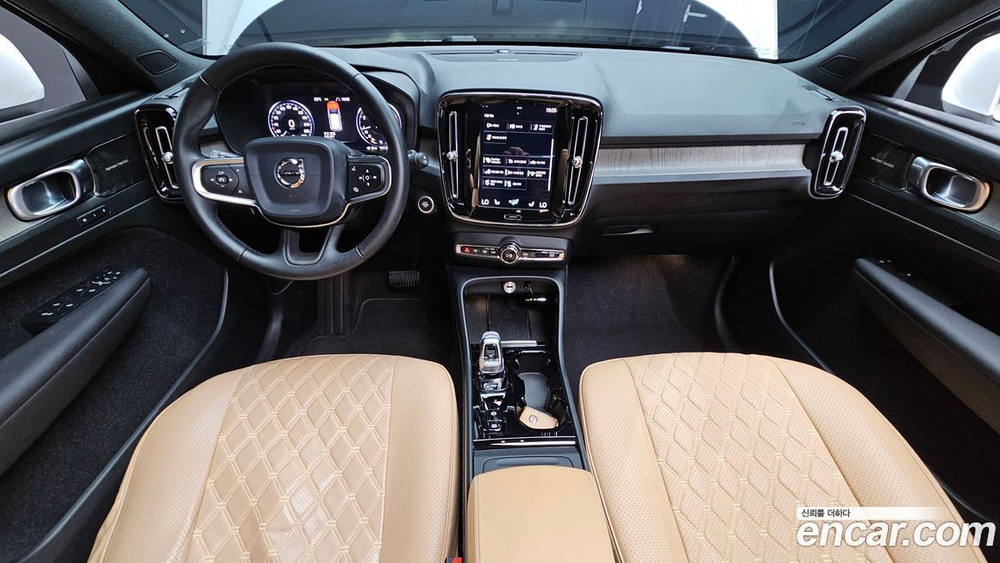 Volvo XC40 T4 Inscription (04.2020)