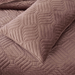 Покрывало 160x220 Sofi De MarkO Армандо цвета чайной розы