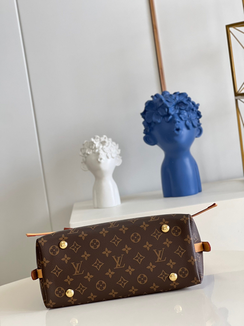 Louis Vuitton CarryAll PM