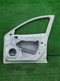 Дверь передняя правая Mazda 3 BM (2013-2019)