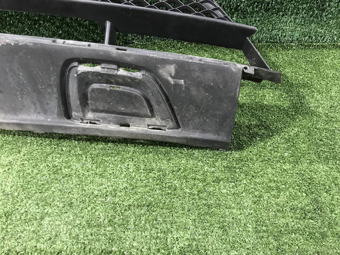 Решетка переднего бампера Mercedes GLC X253 (2015-2019) AMG