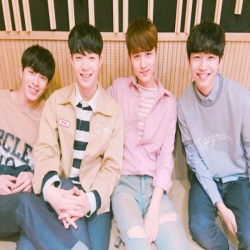 Альбом HONEYST - 1st Single Album