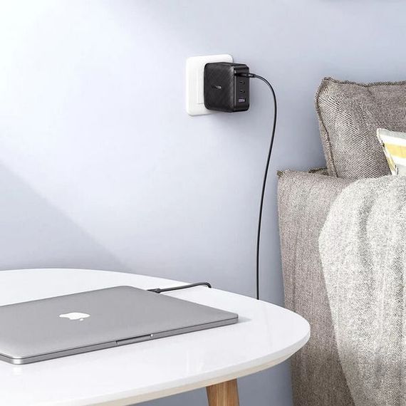 Сетевое зарядное устройство Ugreen CD224 USB-A+3*USB-C 65W GaN (70774) черный