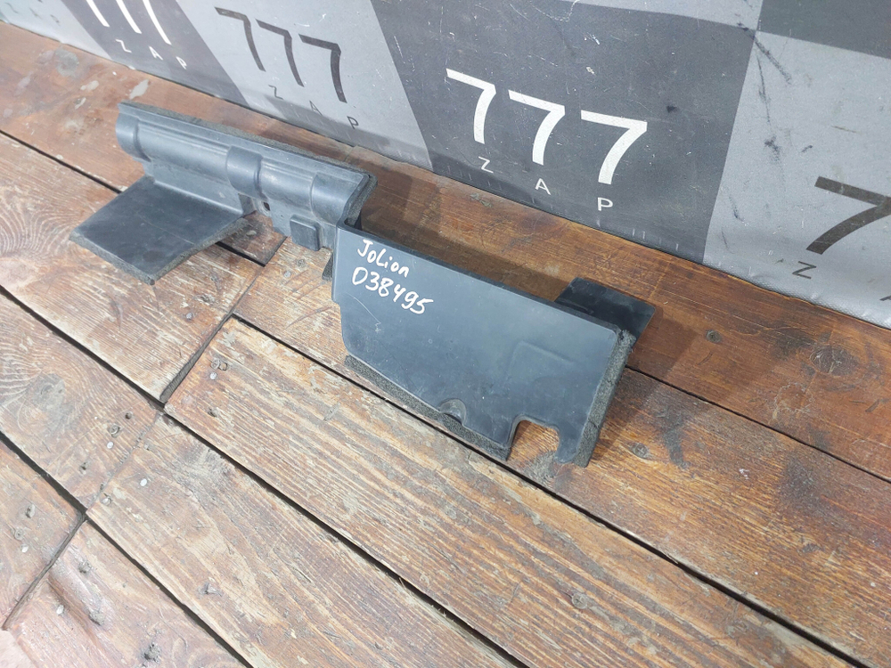 Дефлектор радиатора левый Haval Jolion 21-нв Б/У Оригинал 5514100XST01A