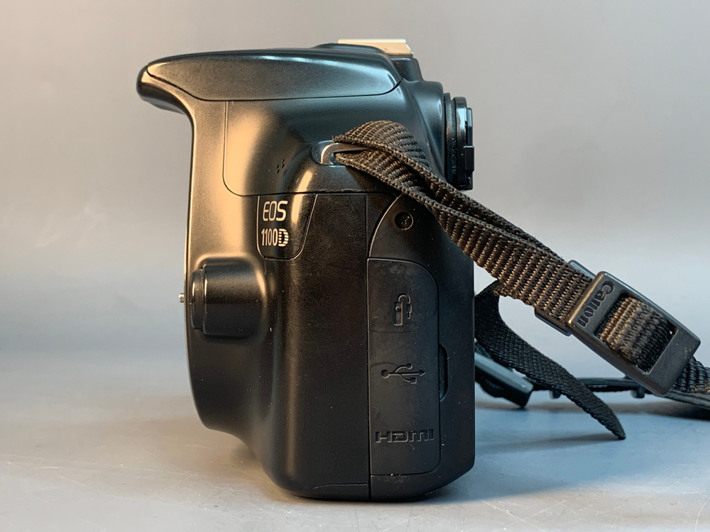 Canon 1100D Body 30754 Кадров