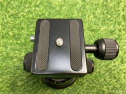 Induro DM-23