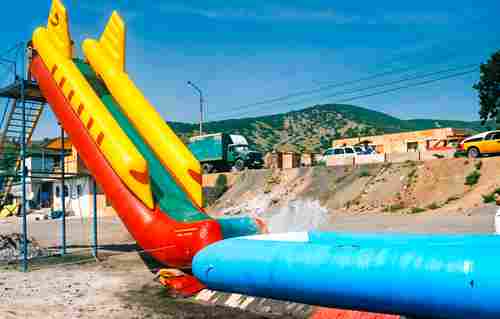 Надувная прямая горка для вышки (опоры) «Стрела» с бассейном, 24.3 м * 2.7 м * 9.1 м