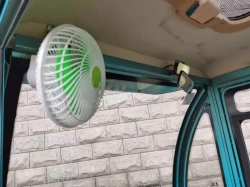 Электротрицикл грузовой Green Camel Тендер D1500 (60V 1000W) кабина, понижающая