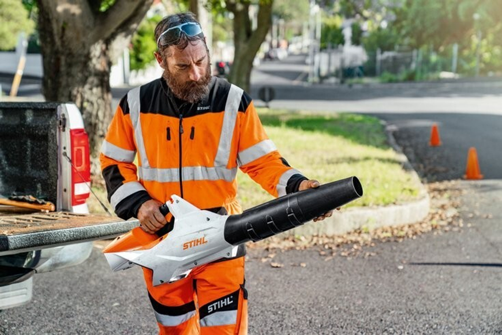 Аккумуляторное воздуходувное устройство Stihl BGA 86 без АКБ и З/У