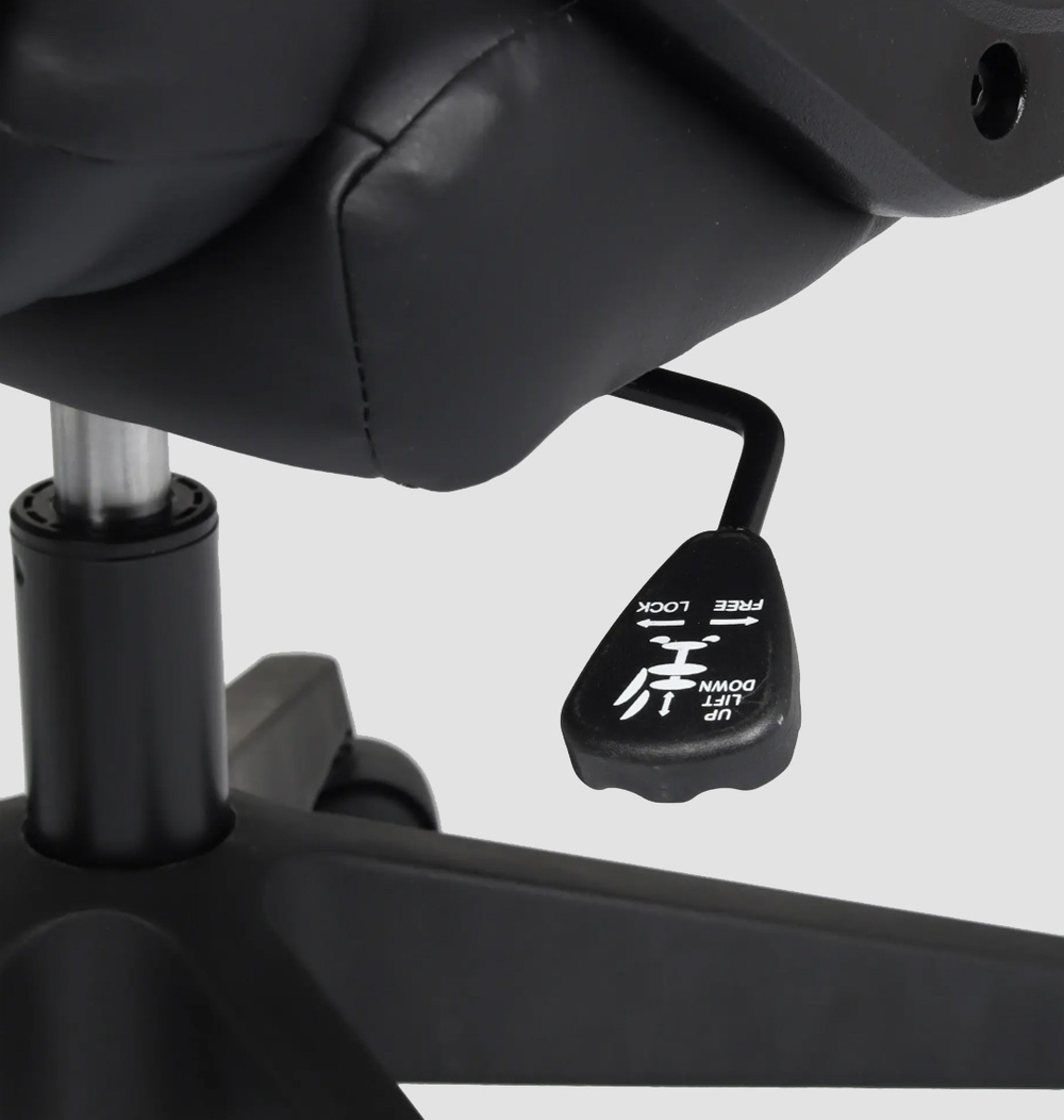 Компьютерное кресло Zombie 300 черный