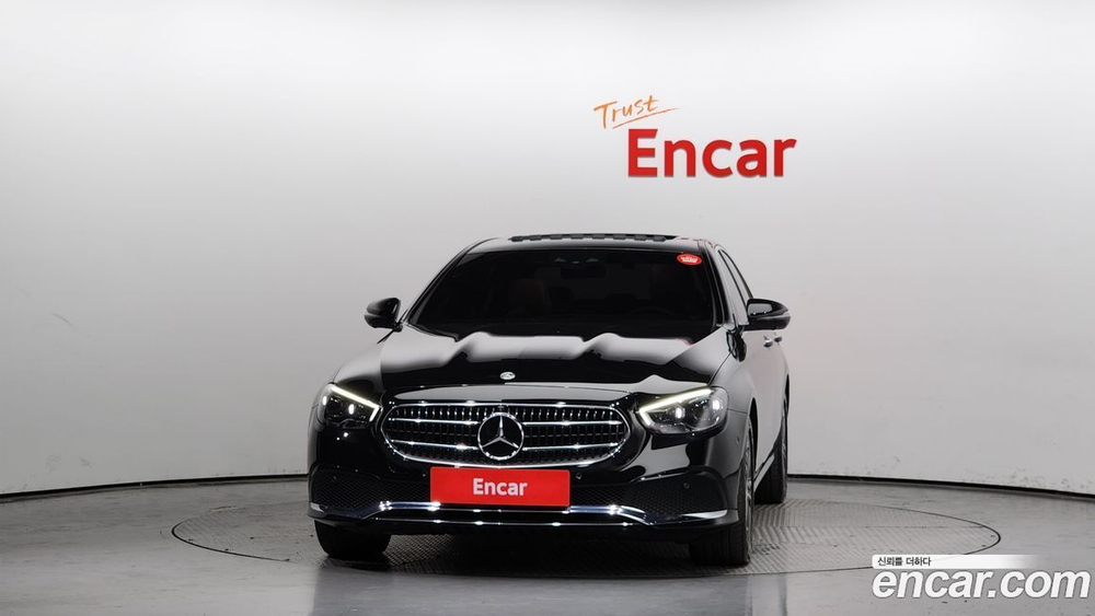 Mercedes-Benz E-Class W213 E350 4MATIC Avangarde (07.2022)