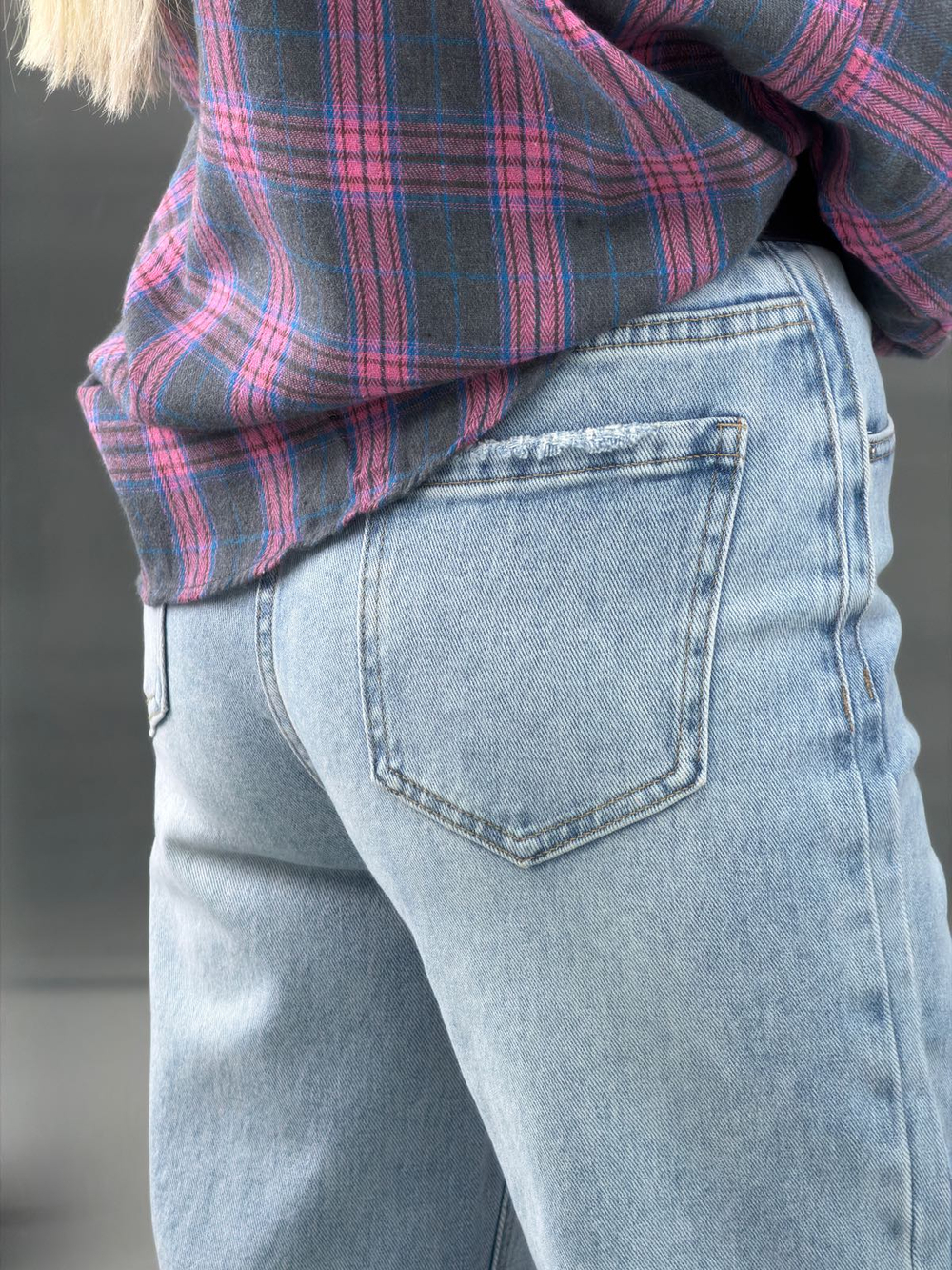 Брюки джинсовые женские арт. 8726 цвет голубой