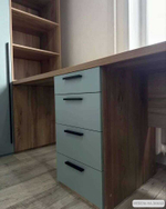 Рабочая зона у окна + шкафы на заказ