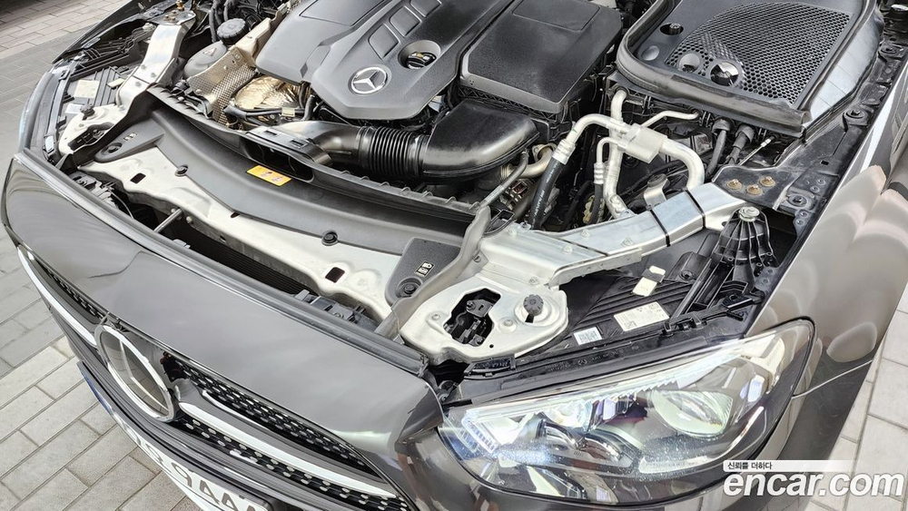 Mercedes-Benz E-Class W213 E220d 4MATIC AMG Line (11.2020)