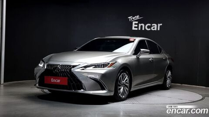Lexus ES300h 7 Generation Luxury Plus (09.2022)