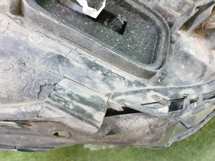 Битая Фара левая Mercedes CLA w117 C117 (2016-2019) LED