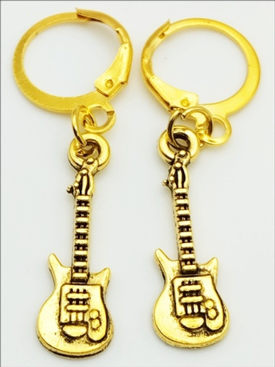Серьги "Гитары" золотистые для пирсинга ушей.