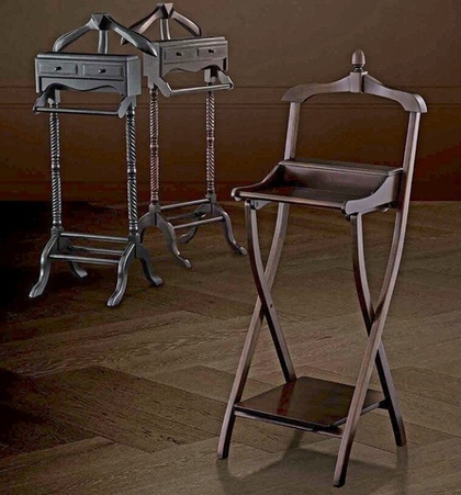 Вешалка для костюма