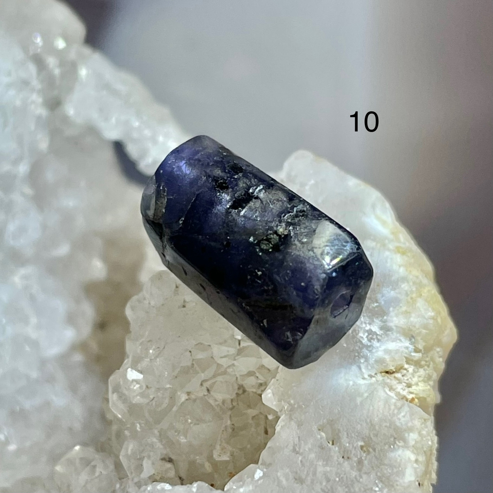 57879 Иолит Бусина 11,5-12х7 мм-90