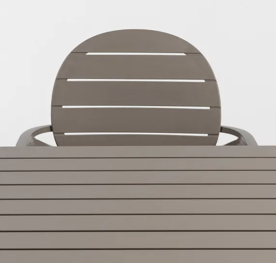 Стол пластиковый Cube 80х80 см, коричневый