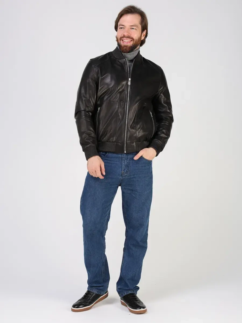 Кожаная куртка демисезонная бомбер